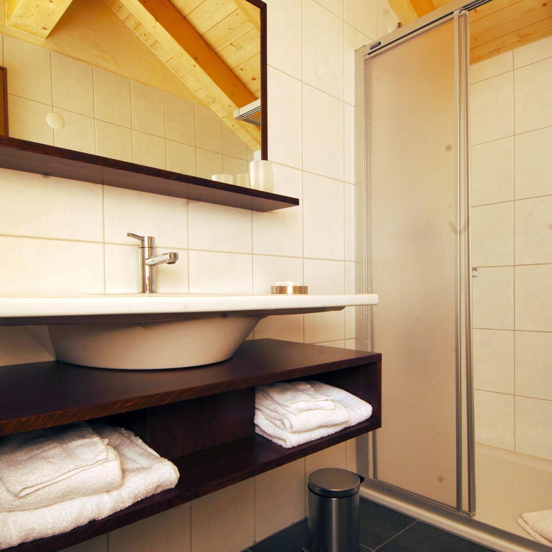 Hotel Viktoria-Leukerbad-Therme エクステリア 写真